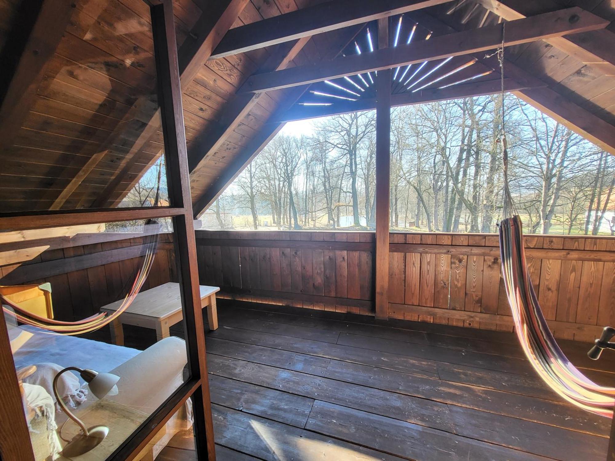 Apartmany Cerveny Dvur Chvalšiny Exteriör bild